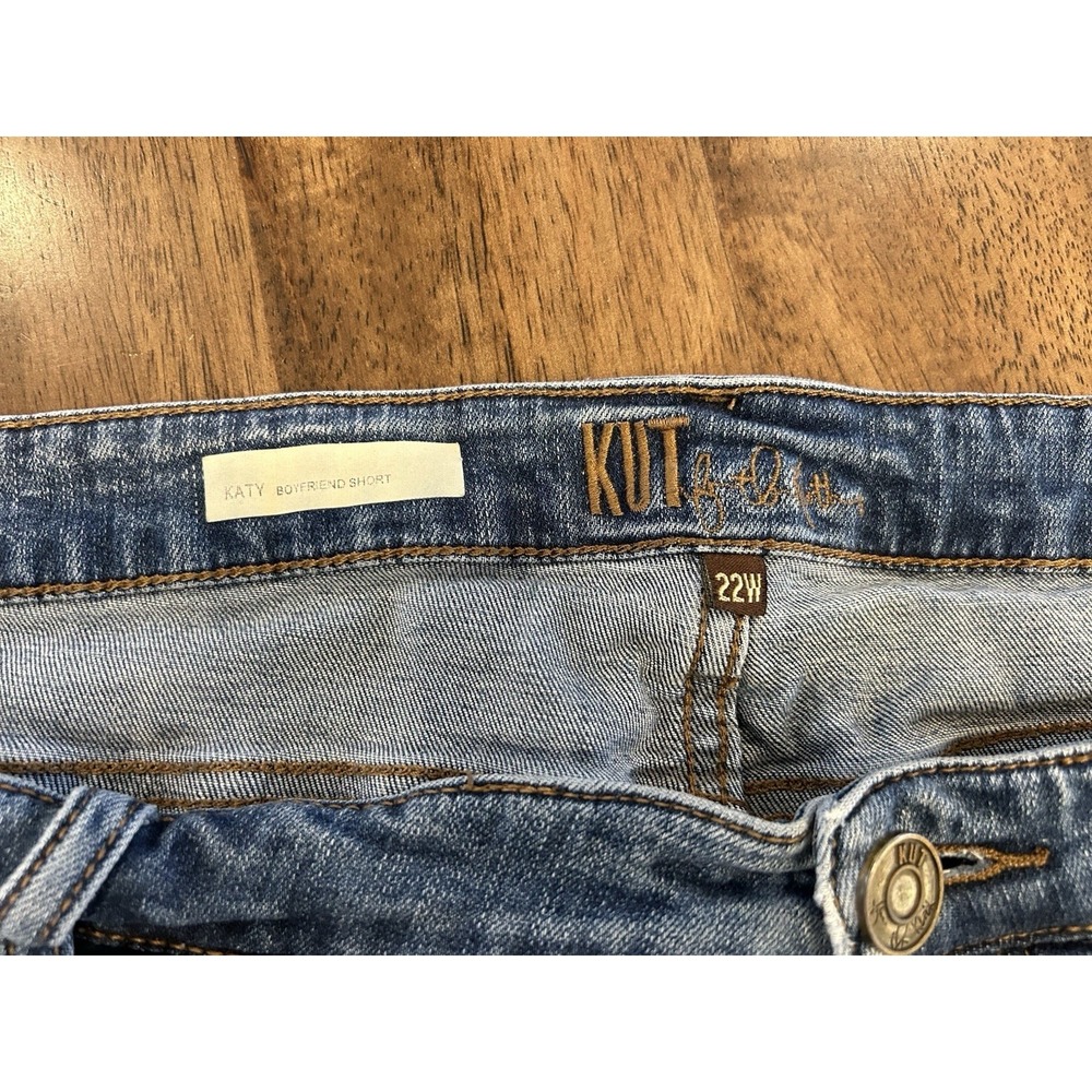 Kut from the Kloth Katy Boyfriend Denim Blue Shorts Plus Size 22W